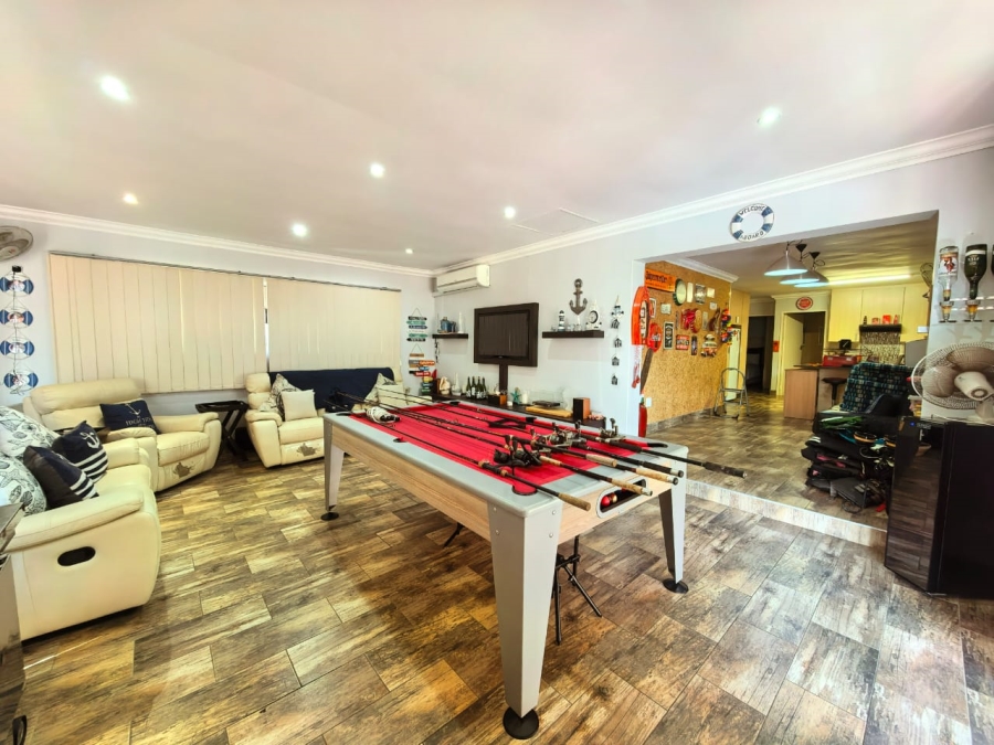 3 Bedroom Property for Sale in Vaalpark Free State